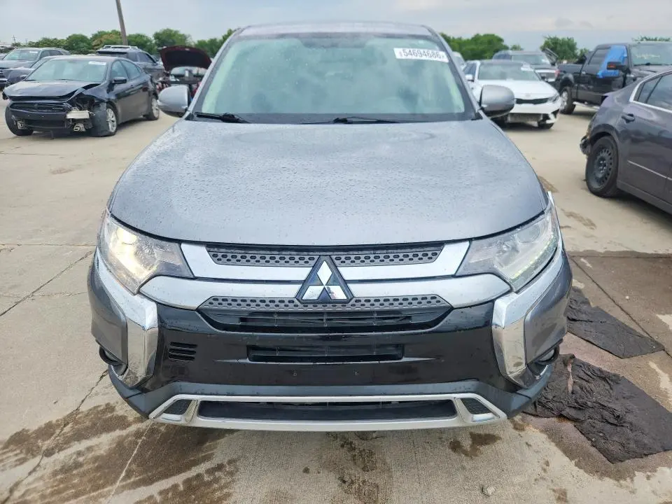 2019 MITSUBISHI OUTLANDER SE  