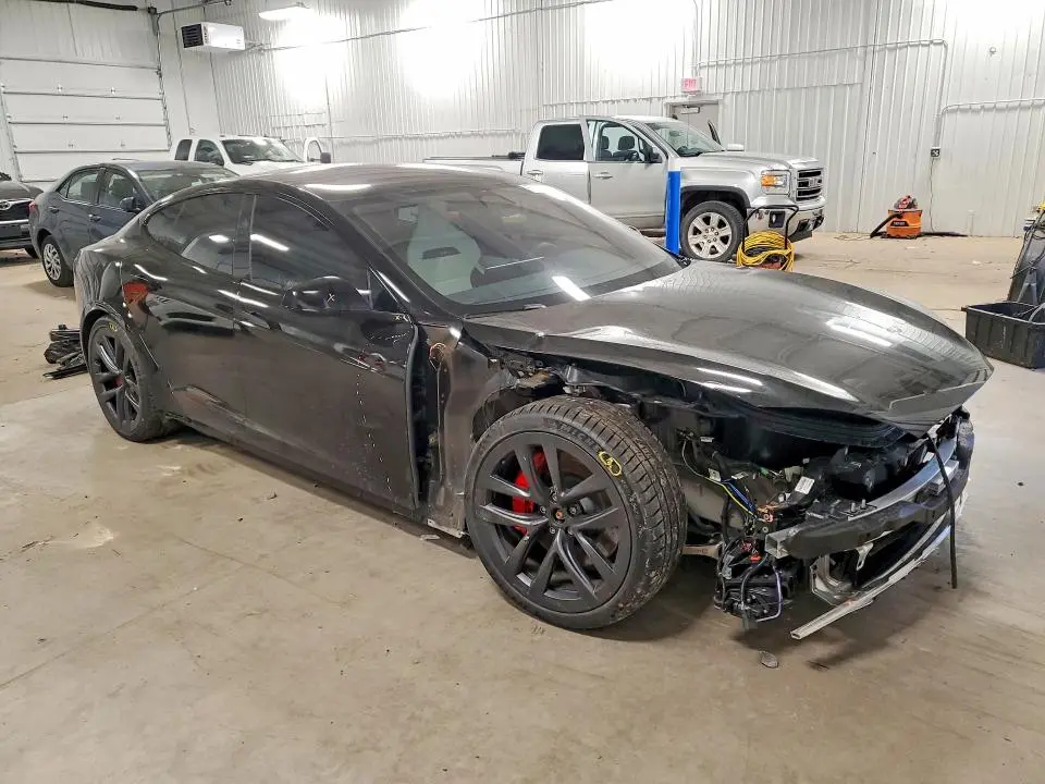2024 TESLA MODEL S   