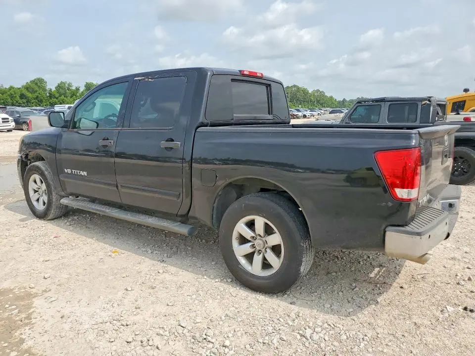 2013 NISSAN TITAN S  