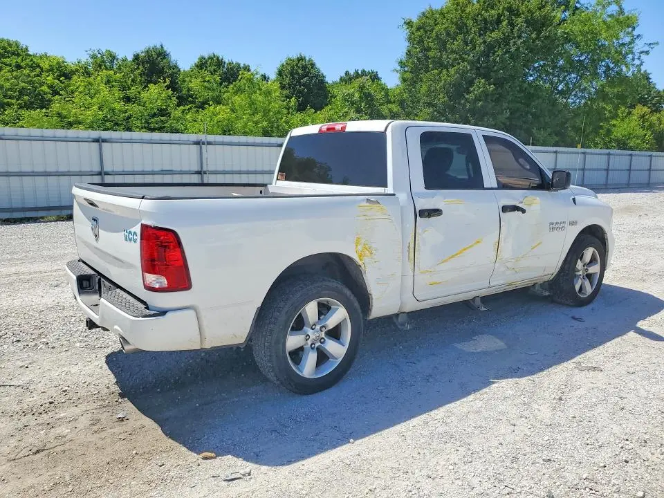 2014 RAM 1500 ST  