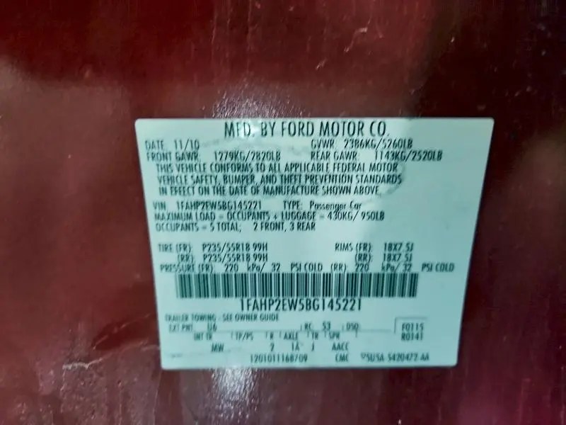 2011 FORD TAURUS SEL  