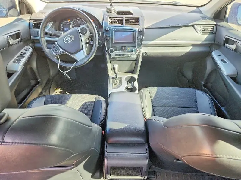 2013 TOYOTA CAMRY SE V6  