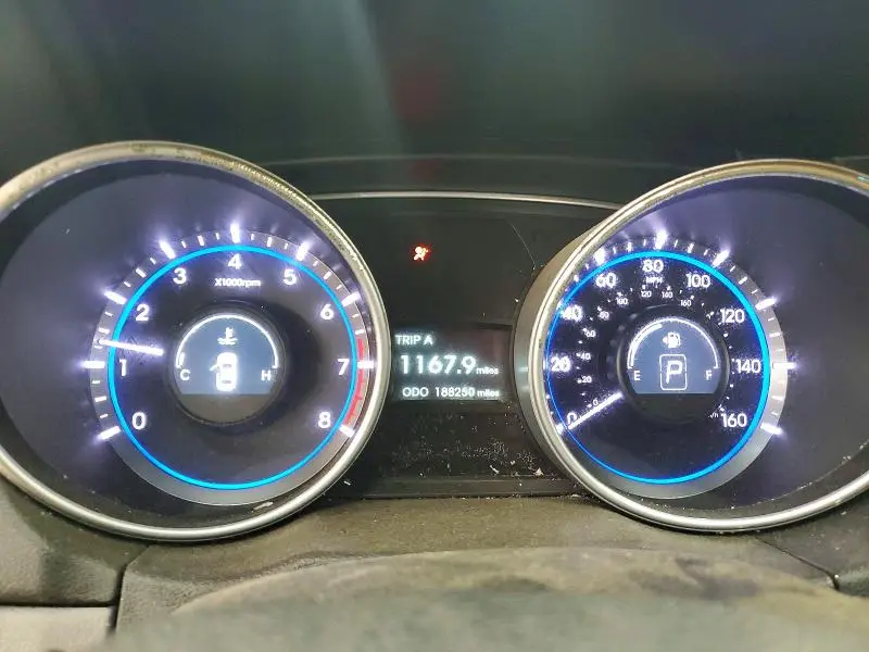 2012 HYUNDAI SONATA GLS  