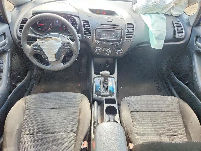 2018 KIA FORTE LX  