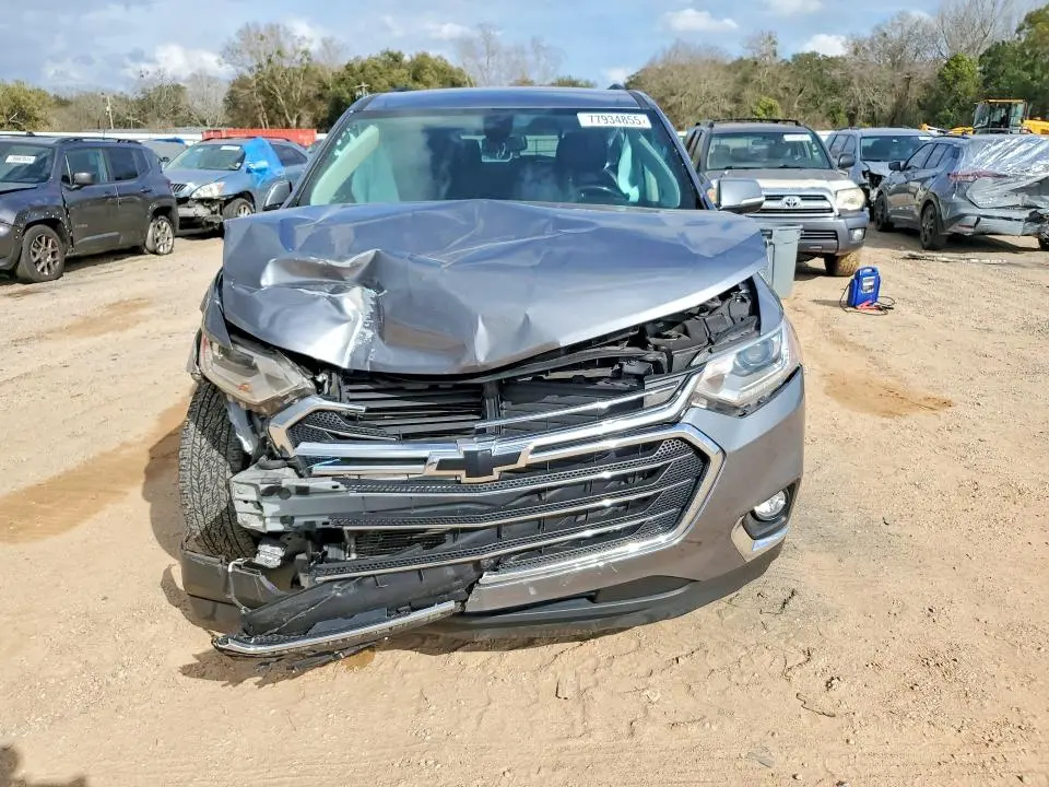 2019 CHEVROLET TRAVERSE LT  
