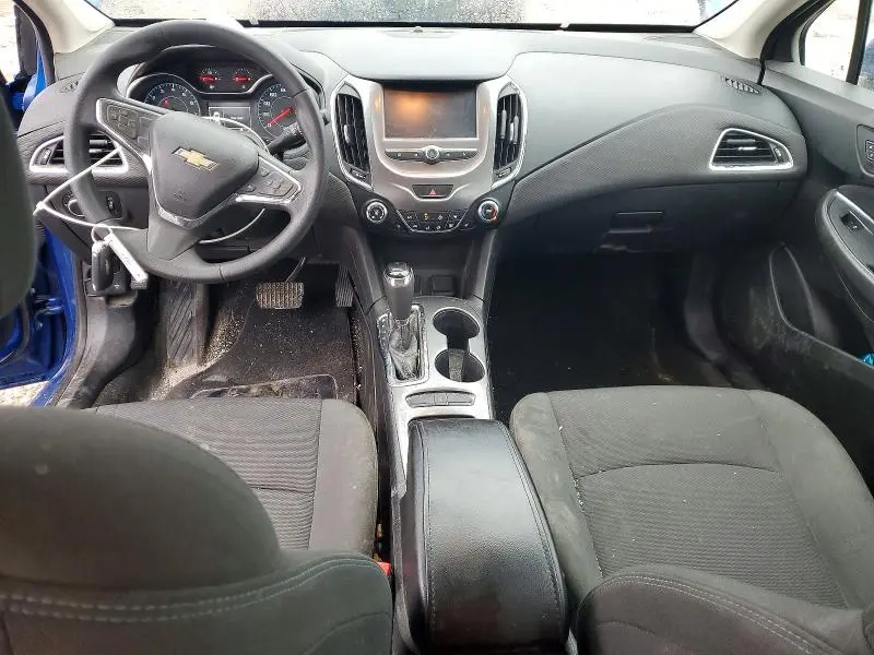 2017 CHEVROLET CRUZE LT  