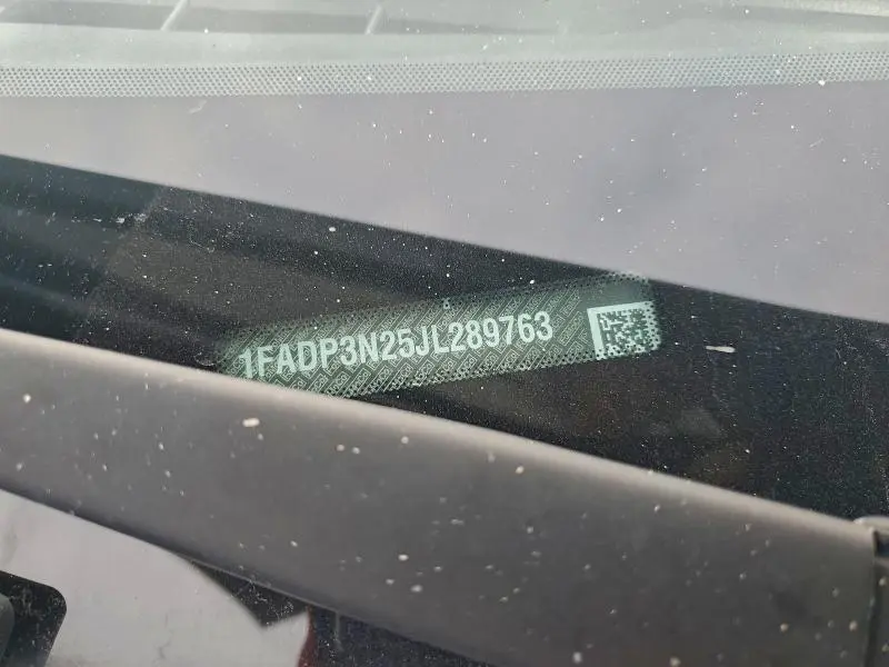 2018 FORD FOCUS TITANIUM  