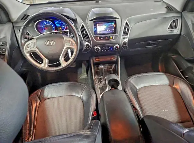 2013 HYUNDAI TUCSON GLS  