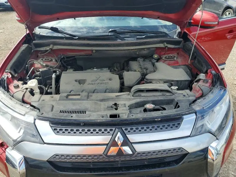 2019 MITSUBISHI OUTLANDER SE  
