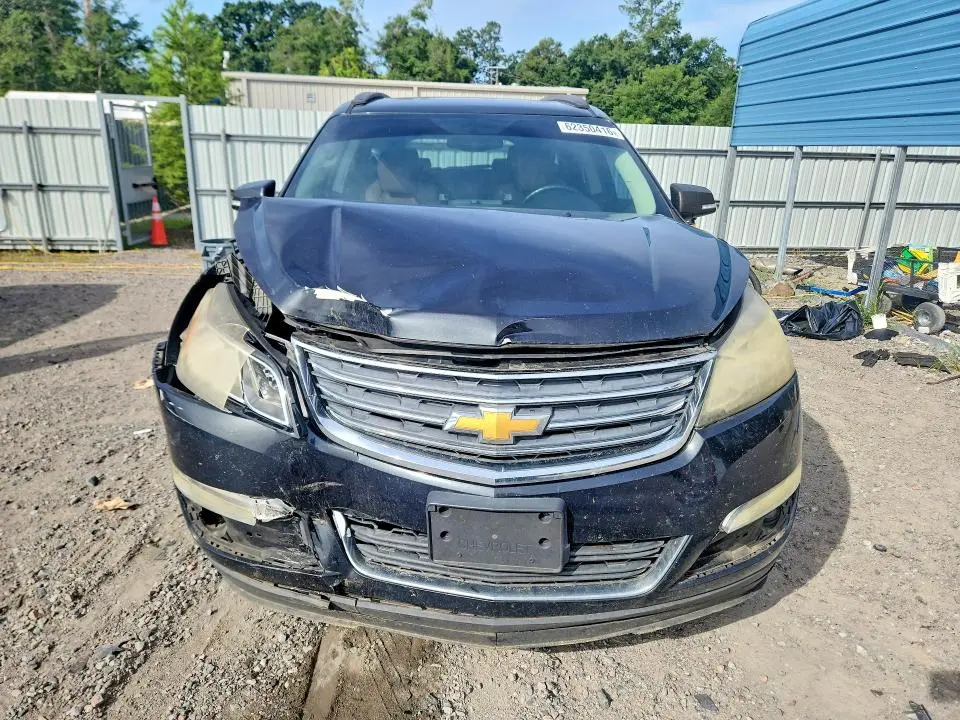 2013 CHEVROLET TRAVERSE LT  