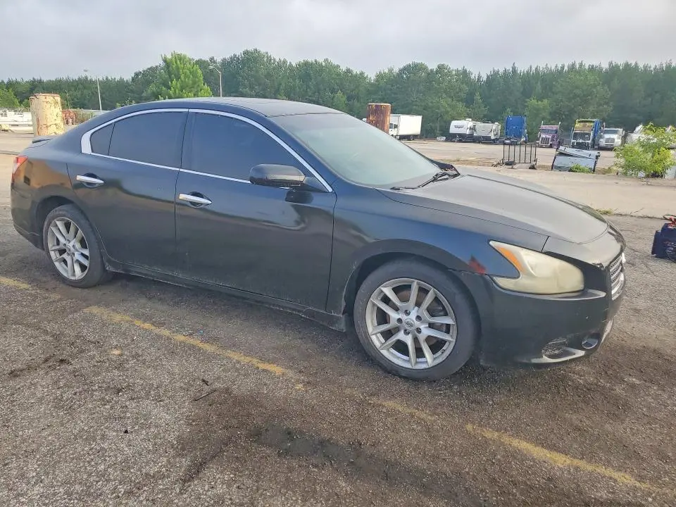 2011 NISSAN MAXIMA 3.5 S  