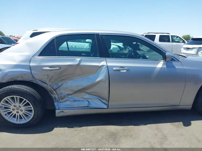 2013 CHRYSLER 300 MOTOWN