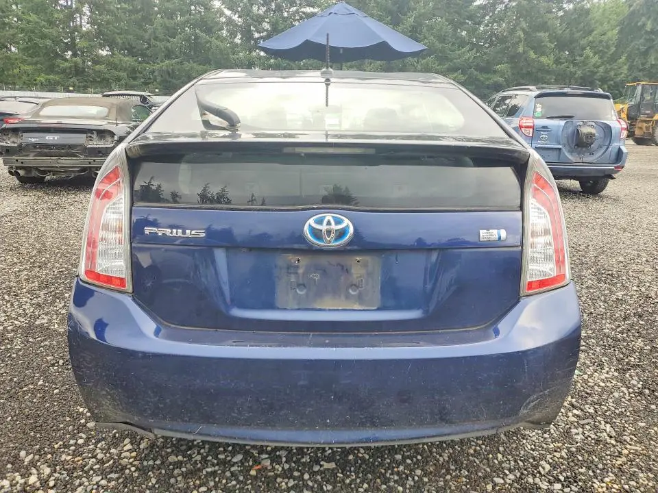 2013 TOYOTA PRIUS THREE  