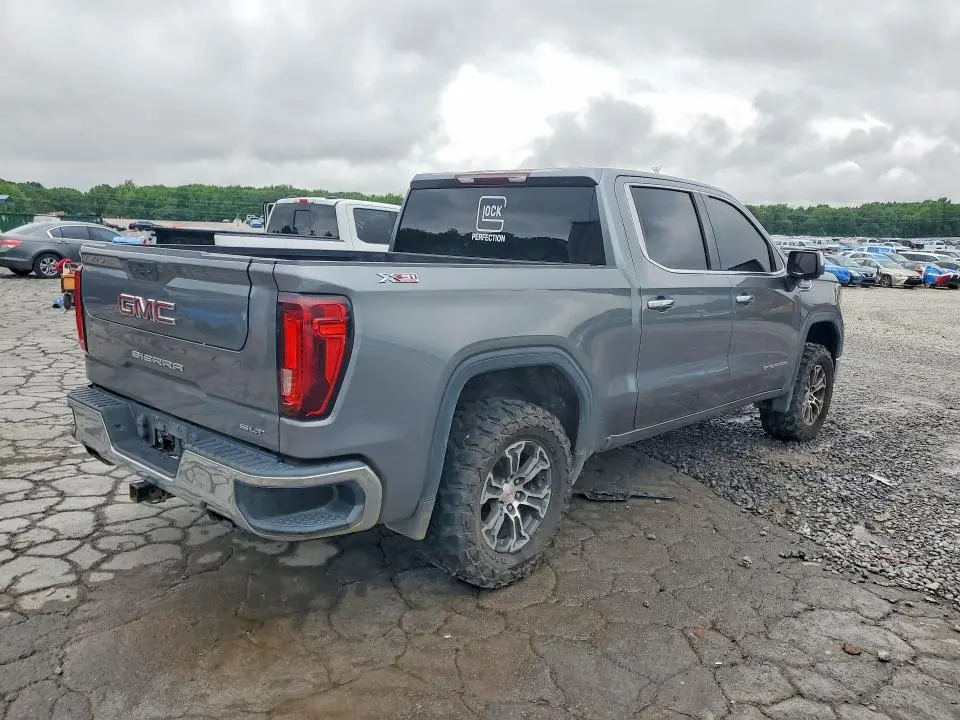 2021 GMC SIERRA K1500 SLT  