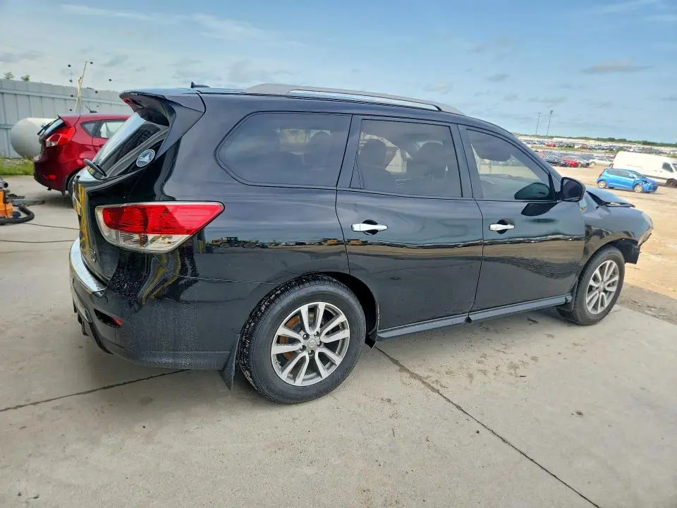 2015 NISSAN PATHFINDER SV  