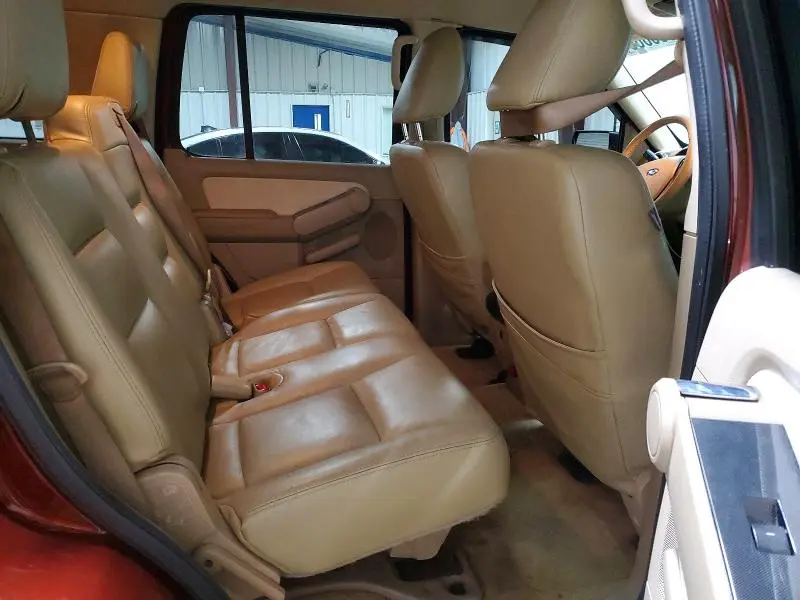 2010 FORD EXPLORER XLT  