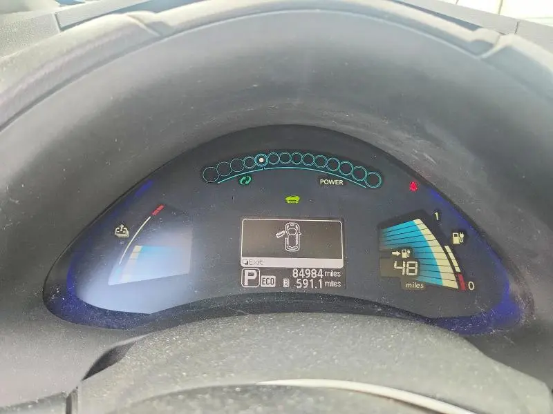 2015 NISSAN LEAF S  
