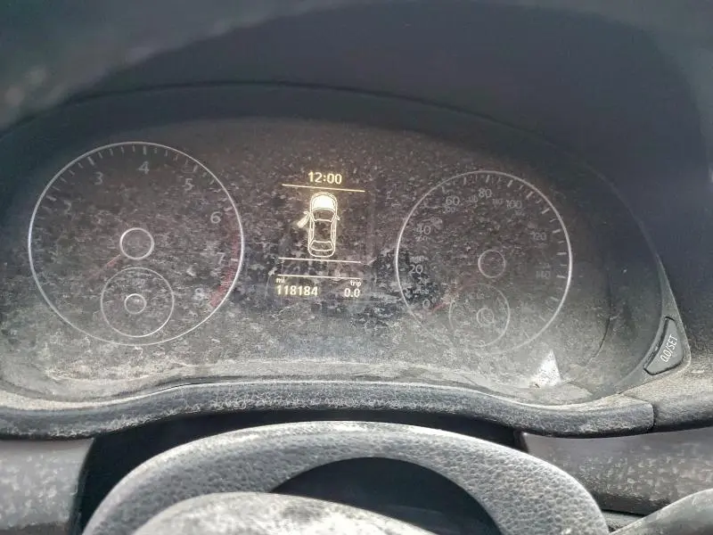 2015 VOLKSWAGEN PASSAT SE  