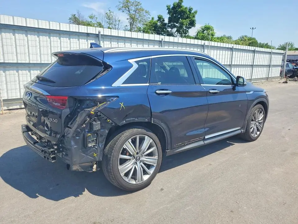 2021 INFINITI QX50 ESSENTIAL  
