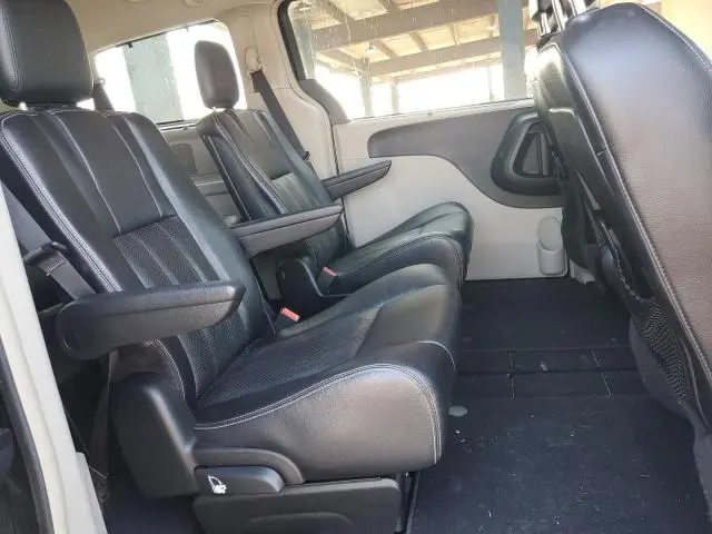 2013 CHRYSLER TOWN & COUNTRY TOURING L  