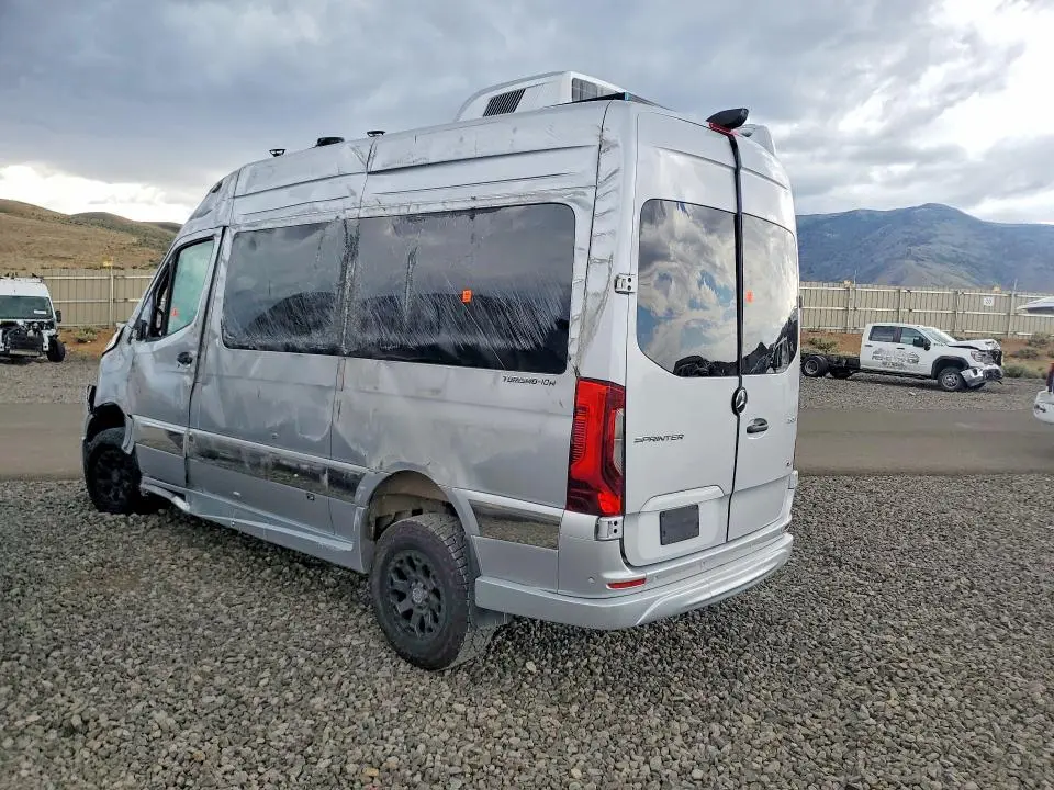 2024 MERCEDES-BENZ SPRINTER 2500  