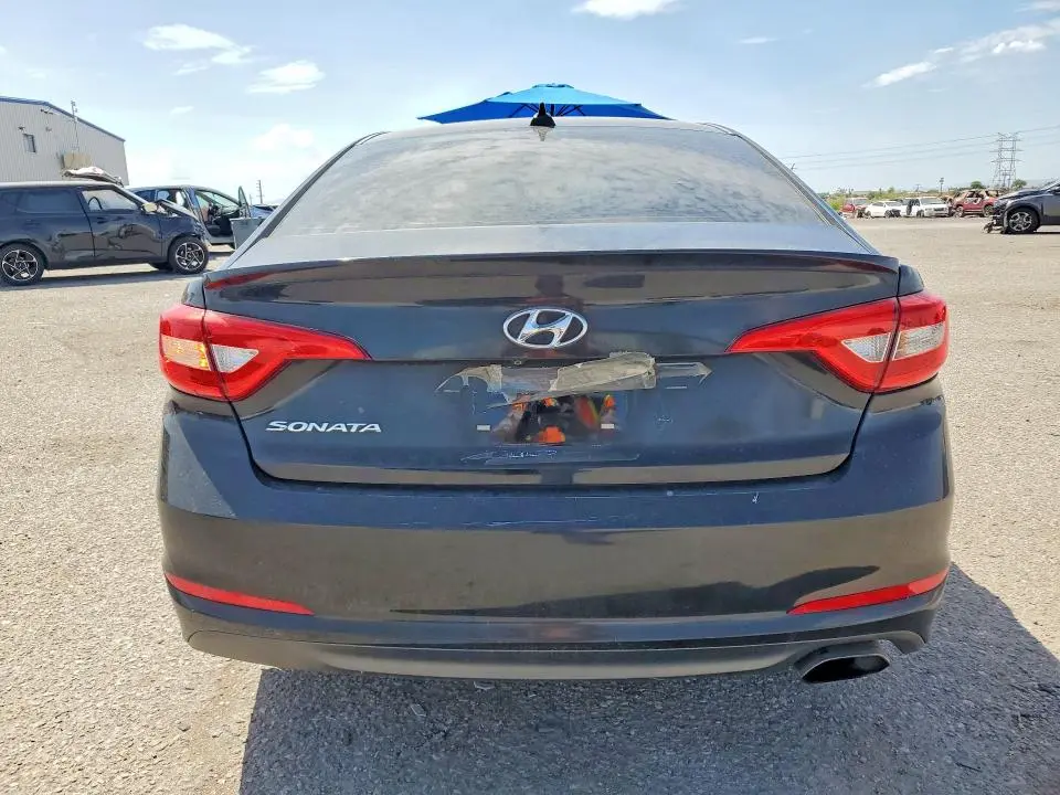 2016 HYUNDAI SONATA SE  