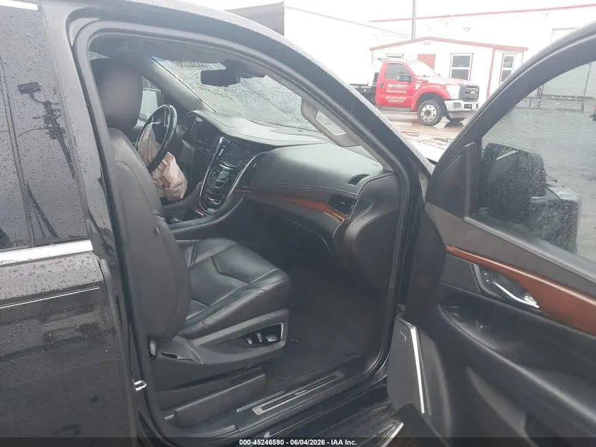 2019 CADILLAC ESCALADE ESV LUXURY