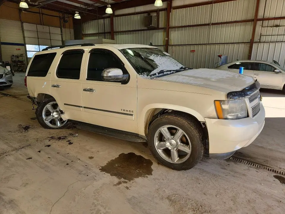 2011 CHEVROLET TAHOE K1500 LTZ  