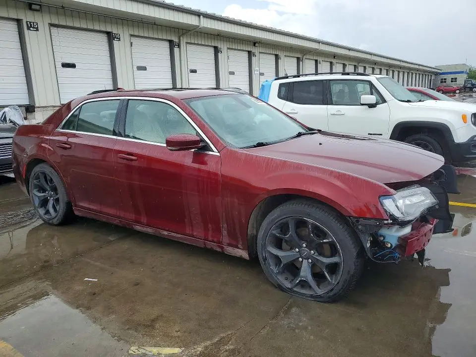 2018 CHRYSLER 300 TOURING  