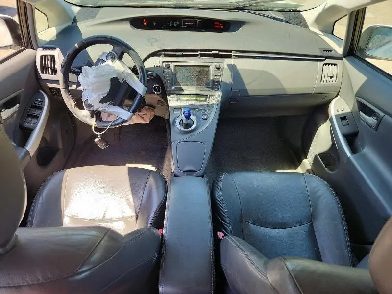 2010 TOYOTA PRIUS IV  