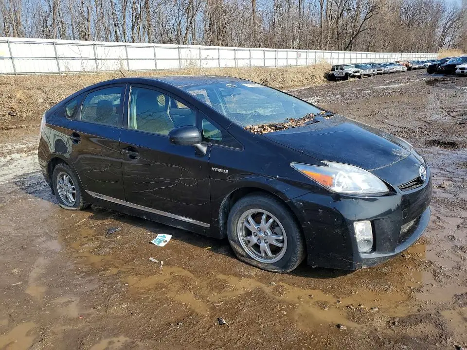 2011 TOYOTA PRIUS   
