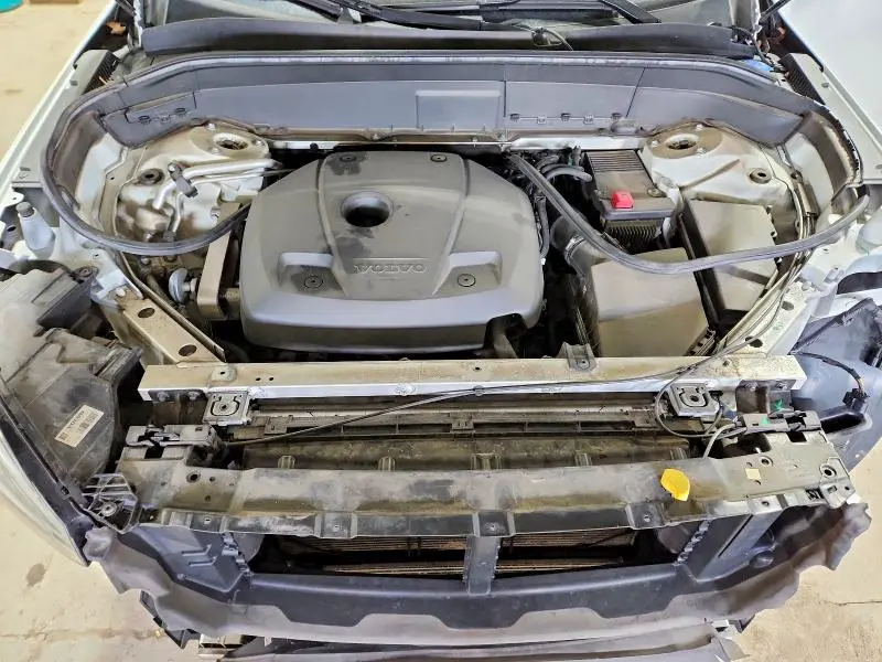 2018 VOLVO XC90 T5  