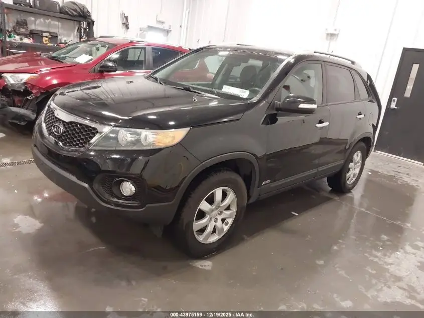 2011 KIA SORENTO LX