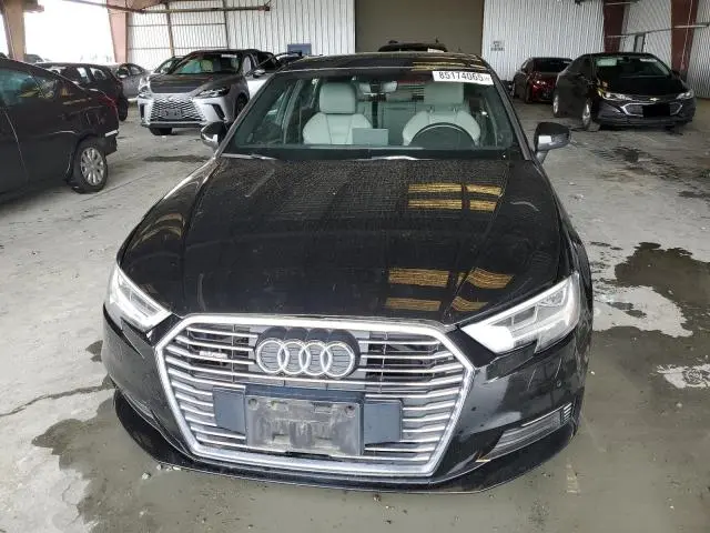 2018 AUDI A3 E-TRON PREMIUM PLUS  