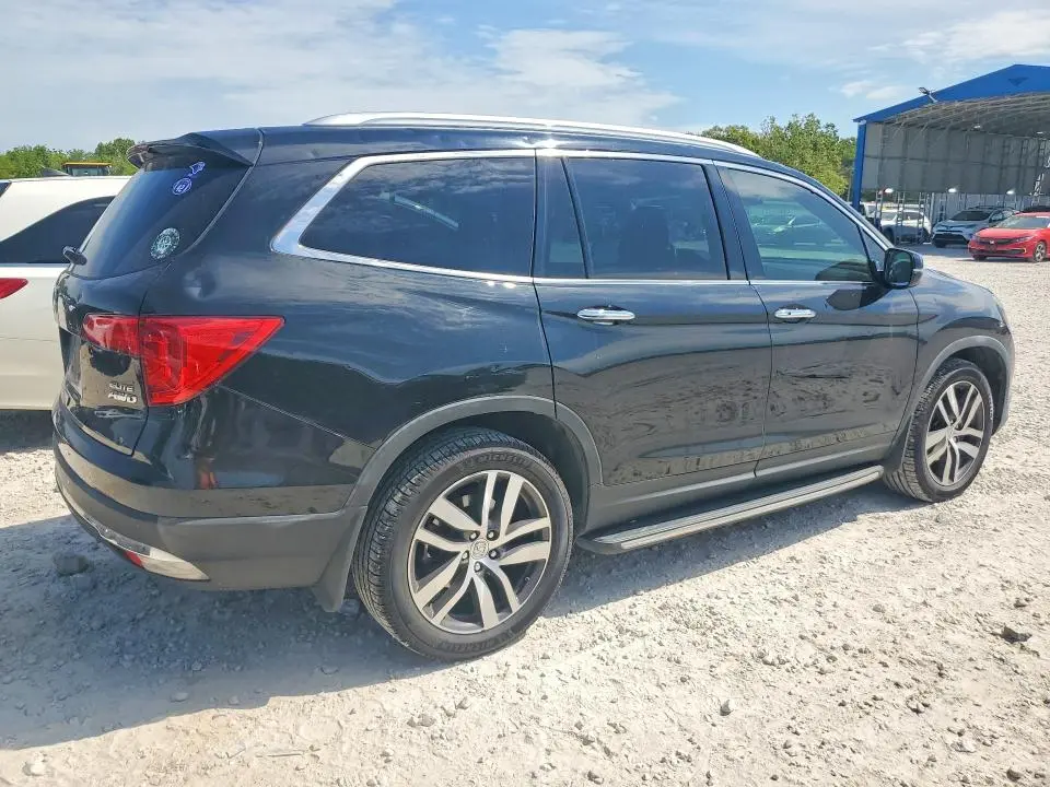 2018 HONDA PILOT ELITE  