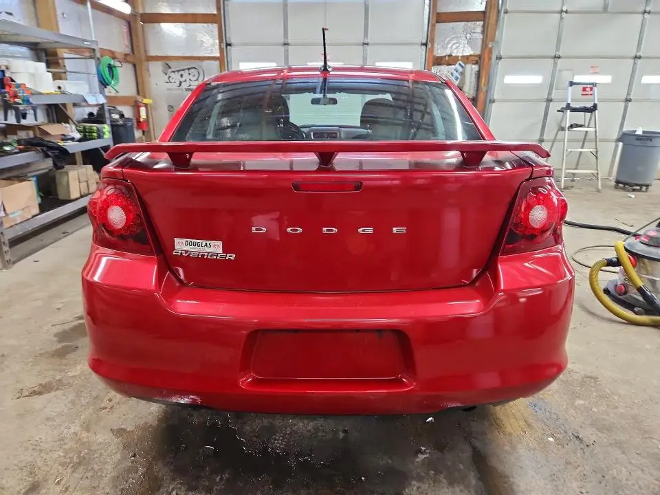 2013 DODGE AVENGER SE  