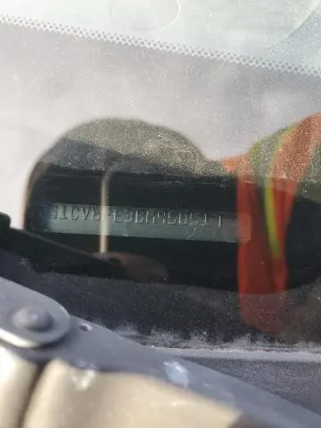 2011 INFINITI G37 BASE  