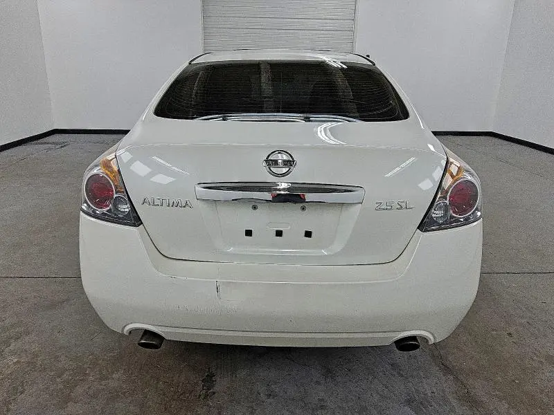 2010 NISSAN ALTIMA BASE  