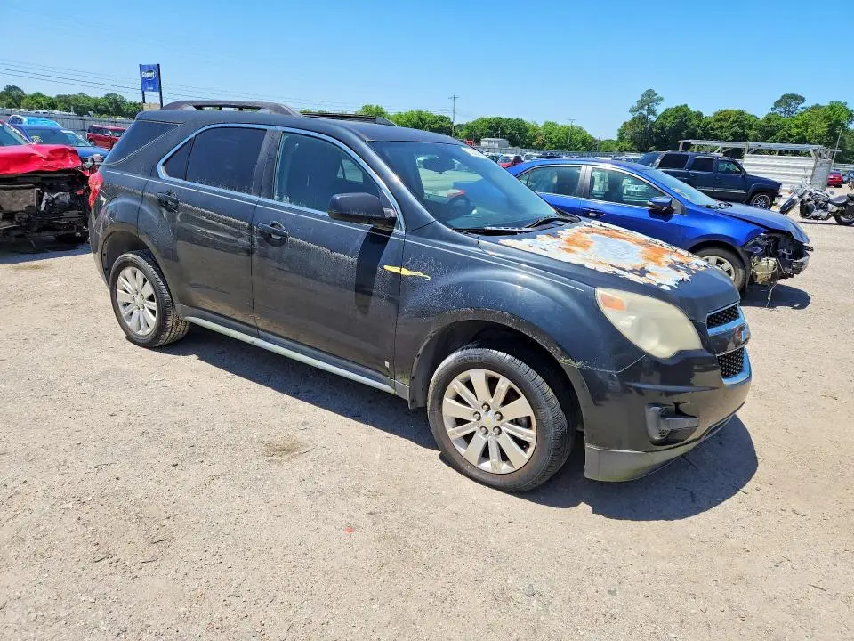2010 CHEVROLET EQUINOX LT  