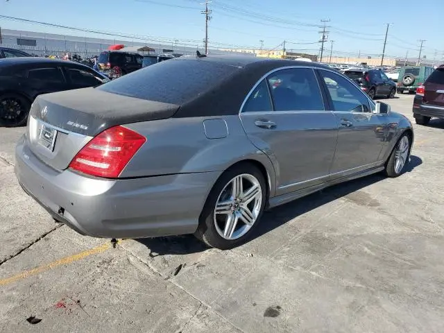 2013 MERCEDES-BENZ S 550  