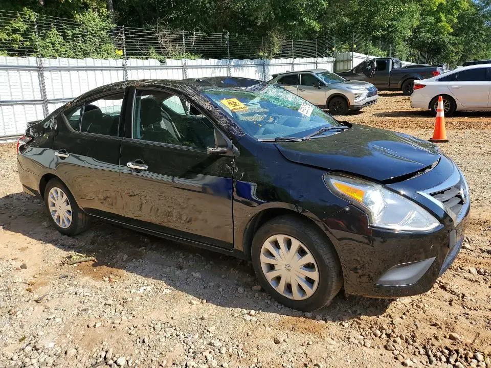 2016 NISSAN VERSA 1.6 SV  