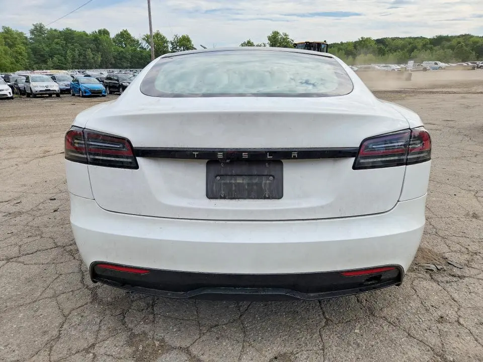 2024 TESLA MODEL S   