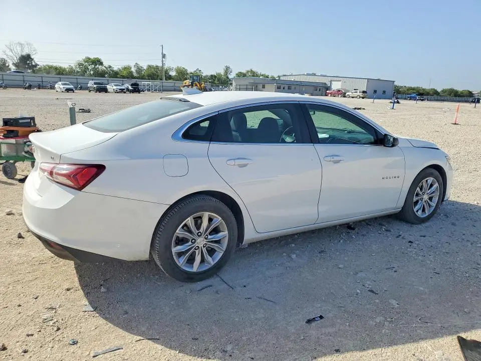 2021 CHEVROLET MALIBU LT  