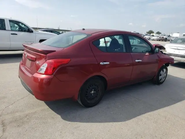 2019 NISSAN VERSA S  