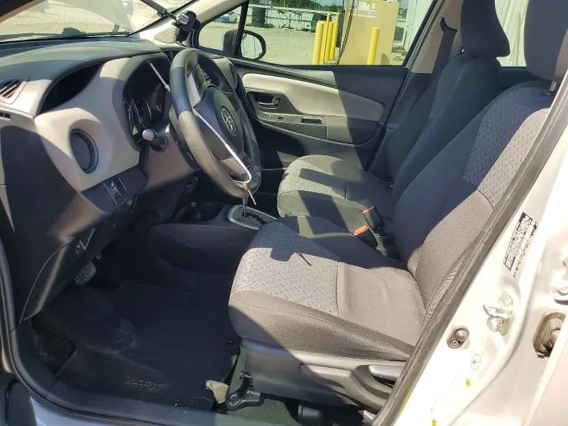 2017 TOYOTA YARIS 5-DOOR L FLEET  