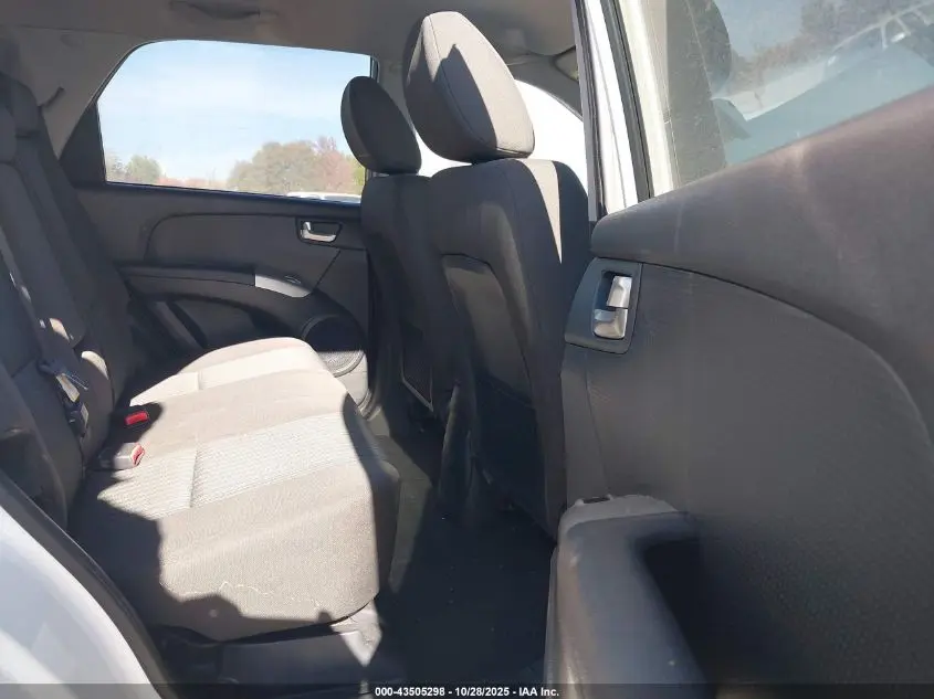 2010 KIA SPORTAGE LX V6