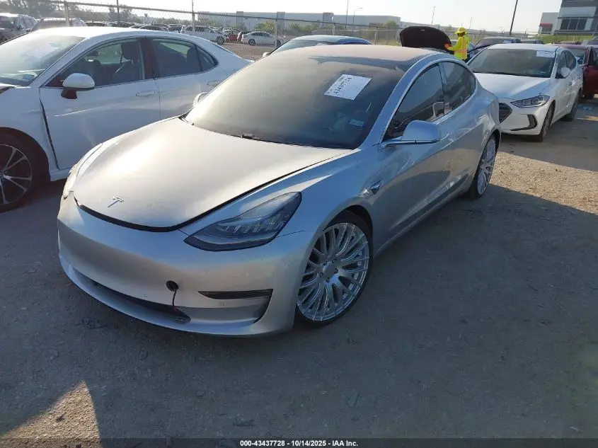 2018 TESLA MODEL 3 LONG RANGE/MID RANGE