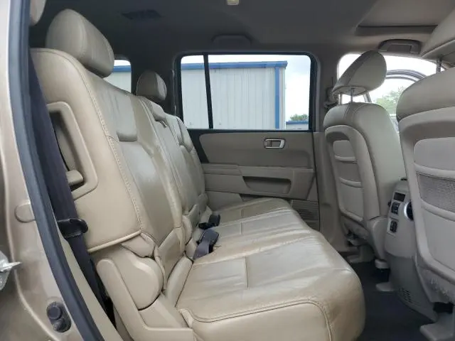 2011 HONDA PILOT EXLN  