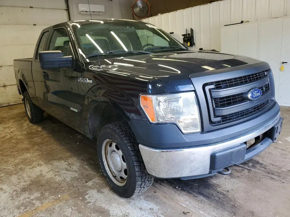 2013 FORD F150 SUPER CAB  