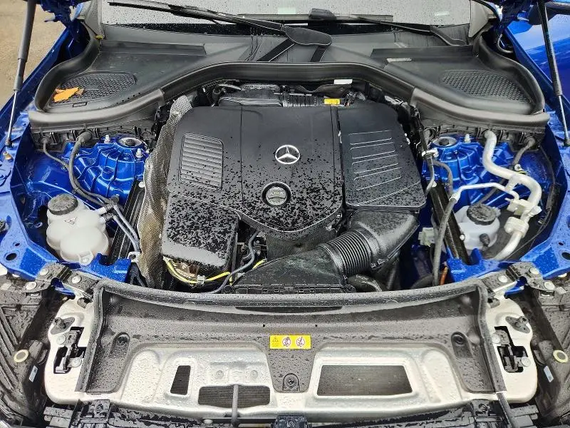 2025 MERCEDES-BENZ GLC 300 4MATIC  